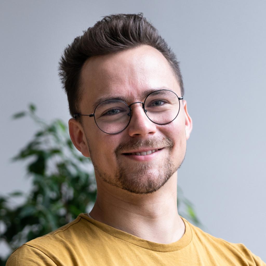 Avatar of Tomek Wiszniewski